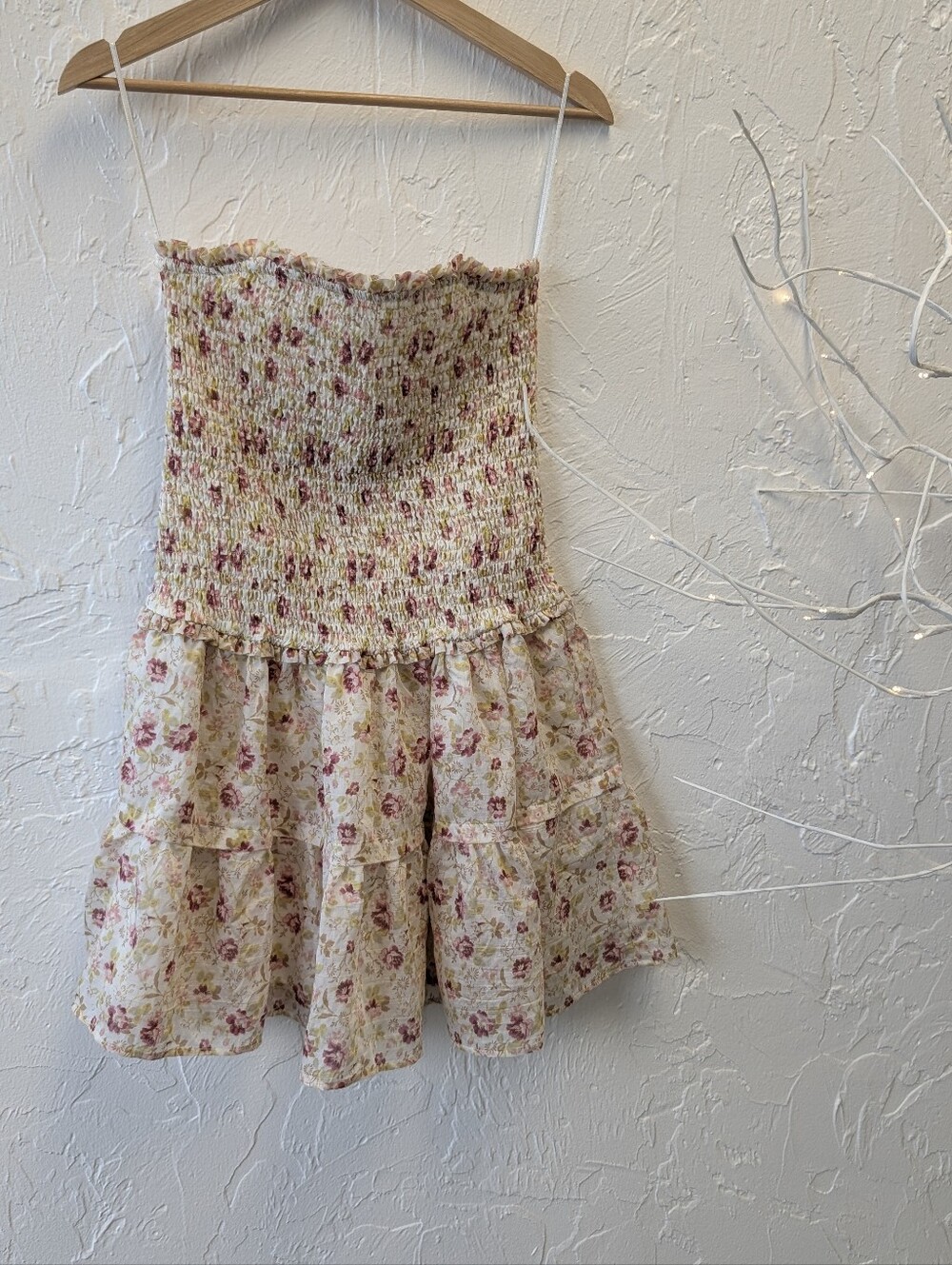 Anthropologie Floral Smocked Strapless Mini Dress – Size Medium – NWT
